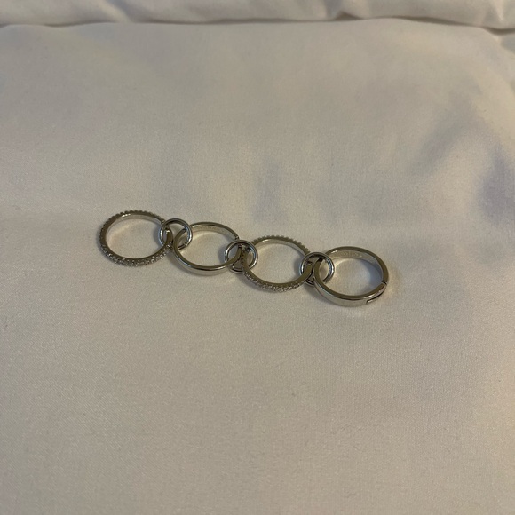 Silver Knot Ring - Picture 3 of 3